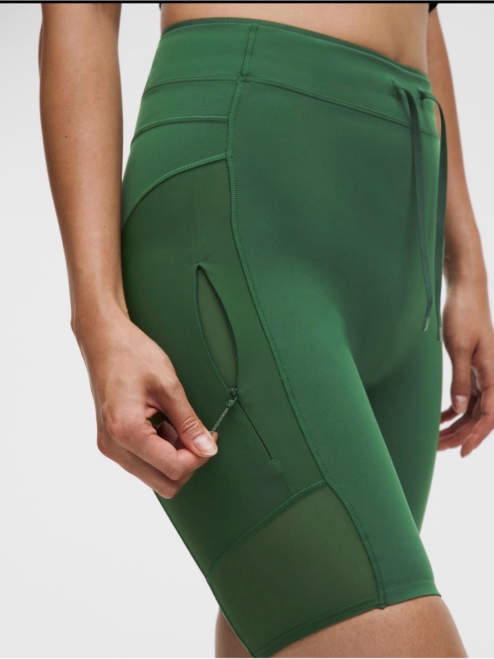 🍋🍋lululemon no line run 8" High-Waist Performance Bike Shorts, sz 8, nwt💚